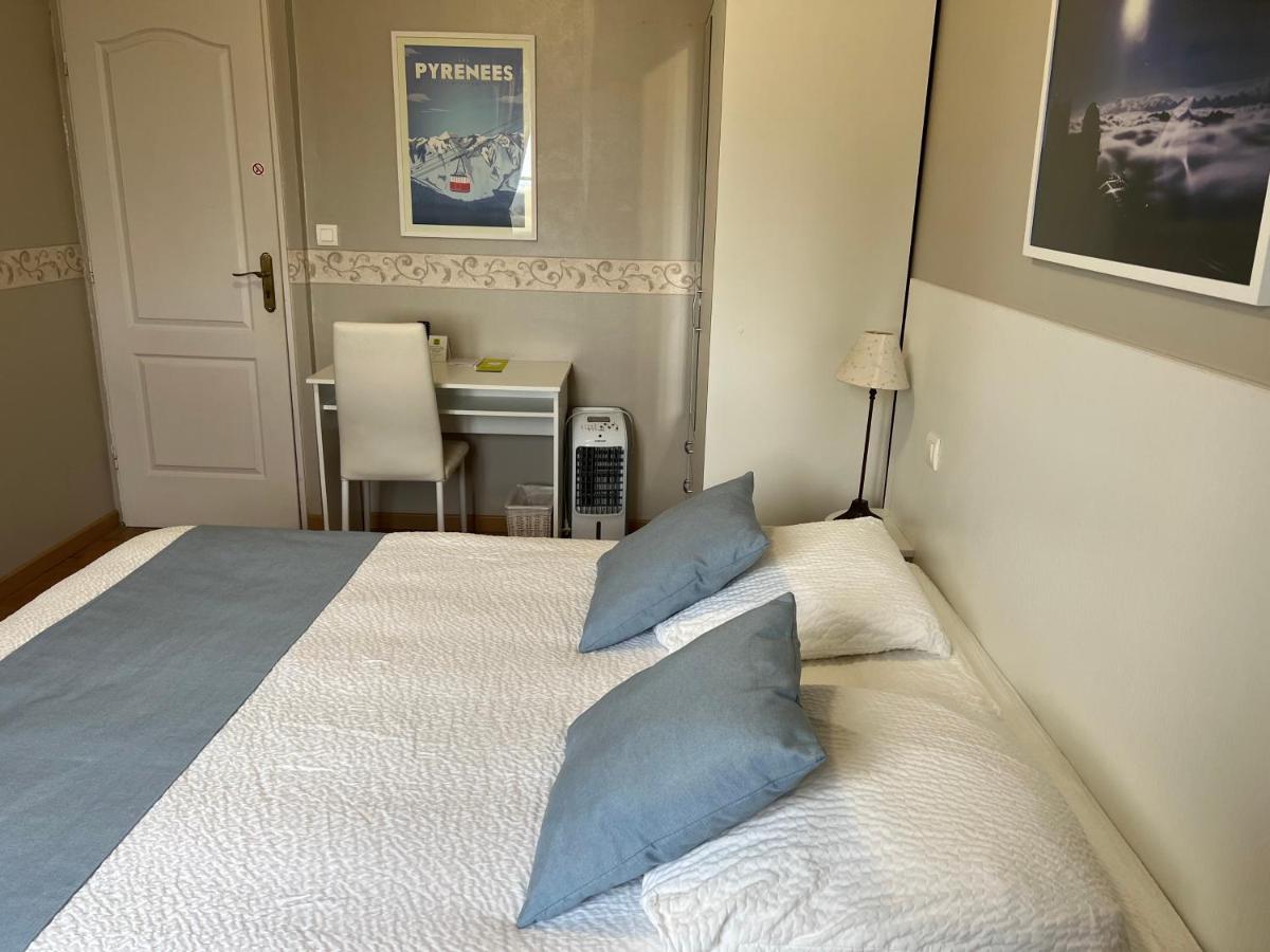 Logis Hotel L'Adourable Auberge Soublecause Esterno foto