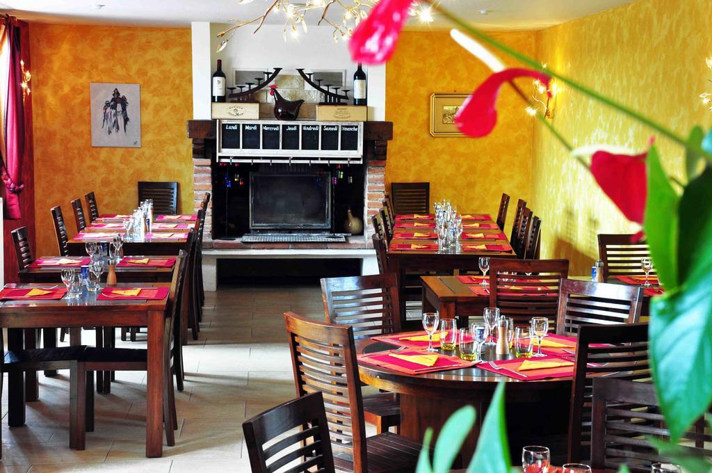 Logis Hotel L'Adourable Auberge Soublecause Esterno foto