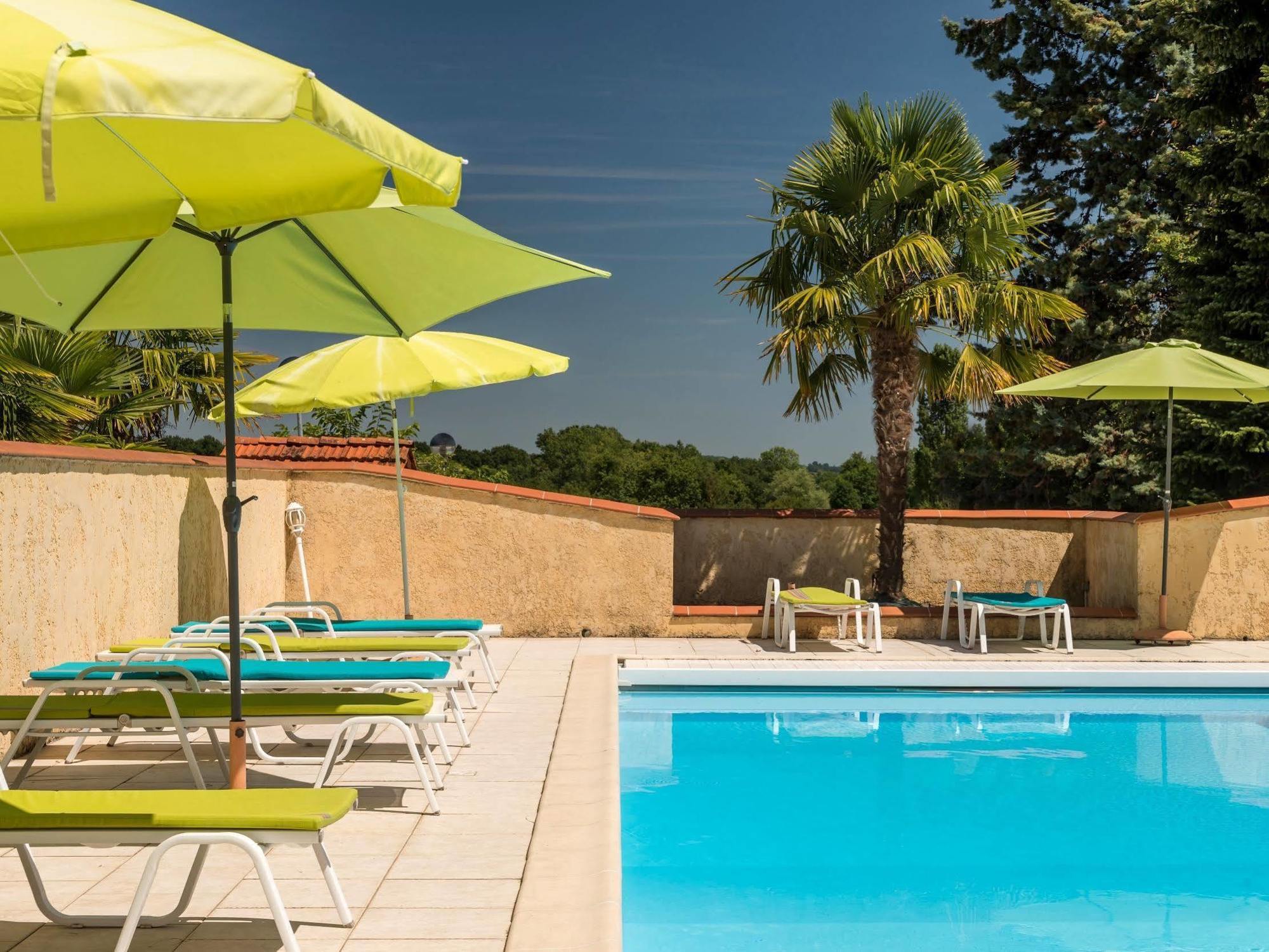 Logis Hotel L'Adourable Auberge Soublecause Esterno foto