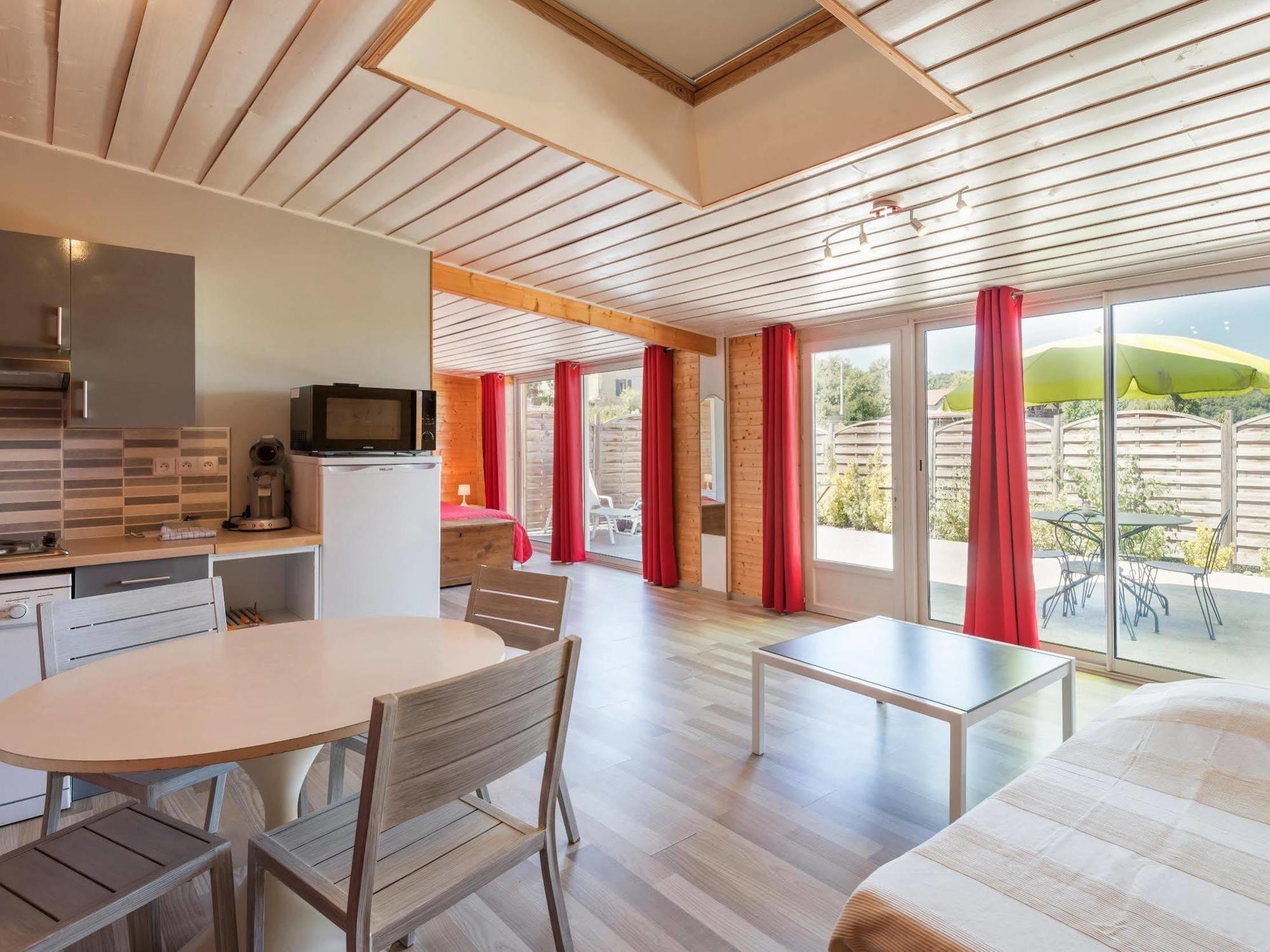Logis Hotel L'Adourable Auberge Soublecause Esterno foto
